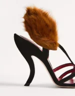 Valentino Fetishique Velvet Sandal With Fur Leaf 105 Mm - Image 2
